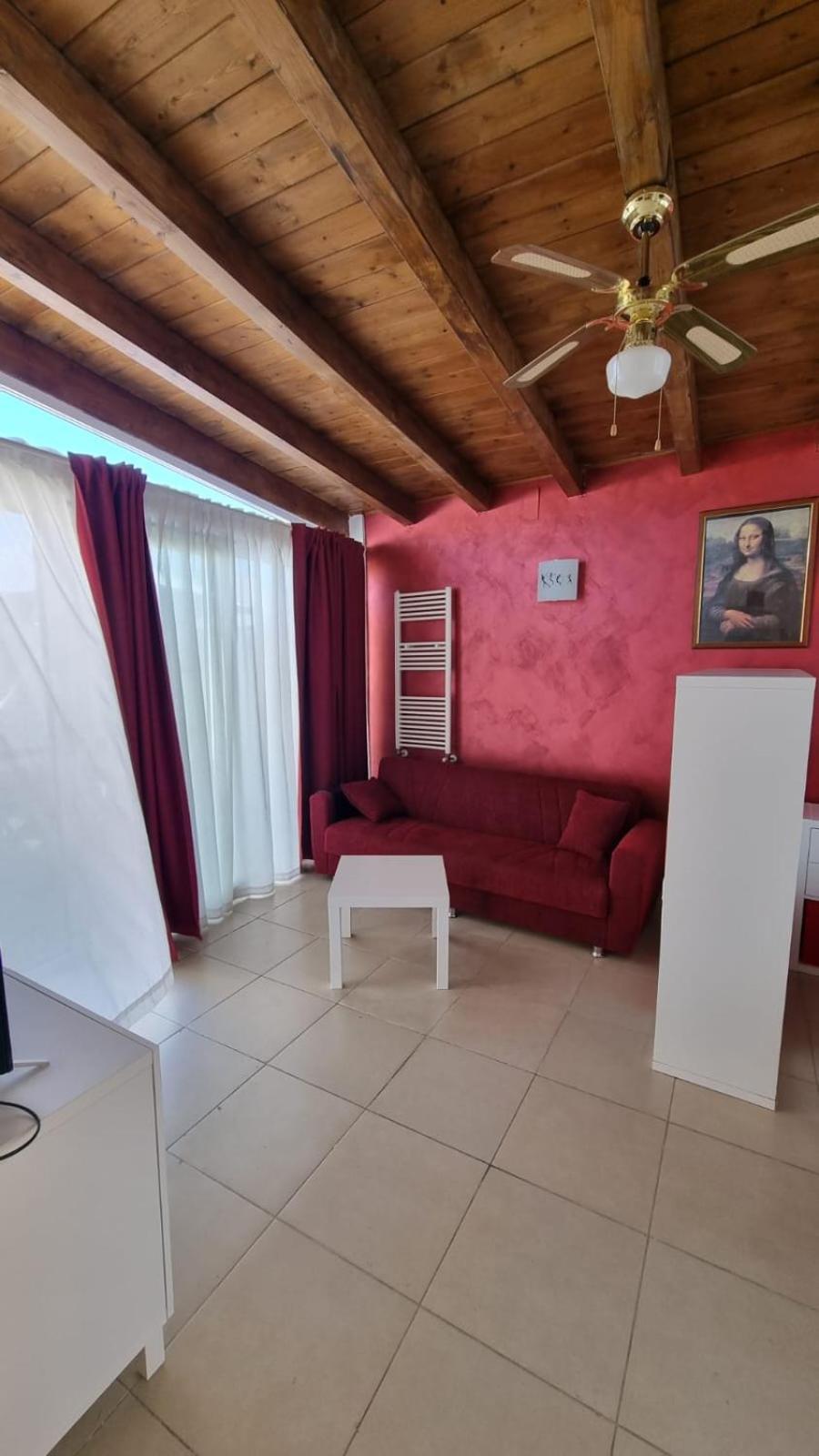 La Dea Busa Canosa di Puglia Buitenkant foto
